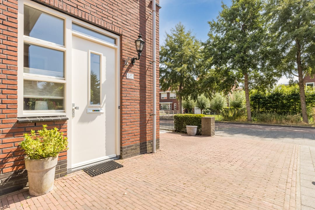 Photo 8 of Karperstraat 154