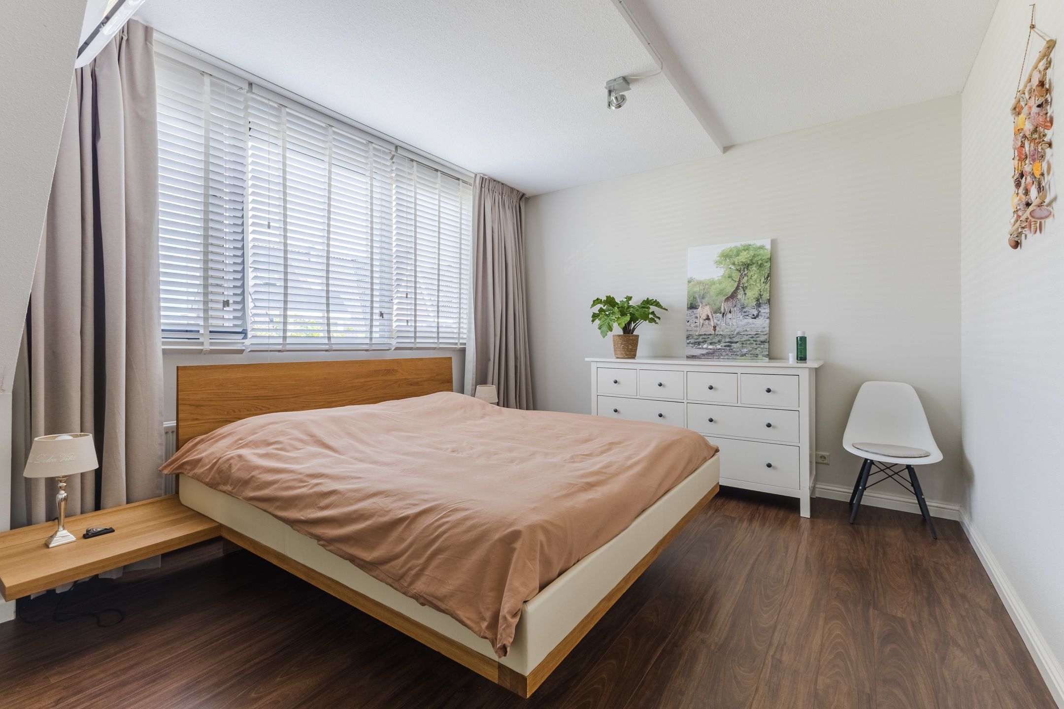 Photo 24 of Karperstraat 154