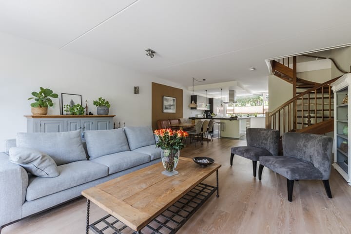 Tussenwoning te koop: Karperstraat 154, Aalsmeer