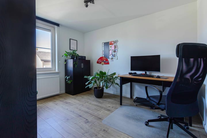 Tussenwoning te koop: Prins Clauslaan 15A, Bunde