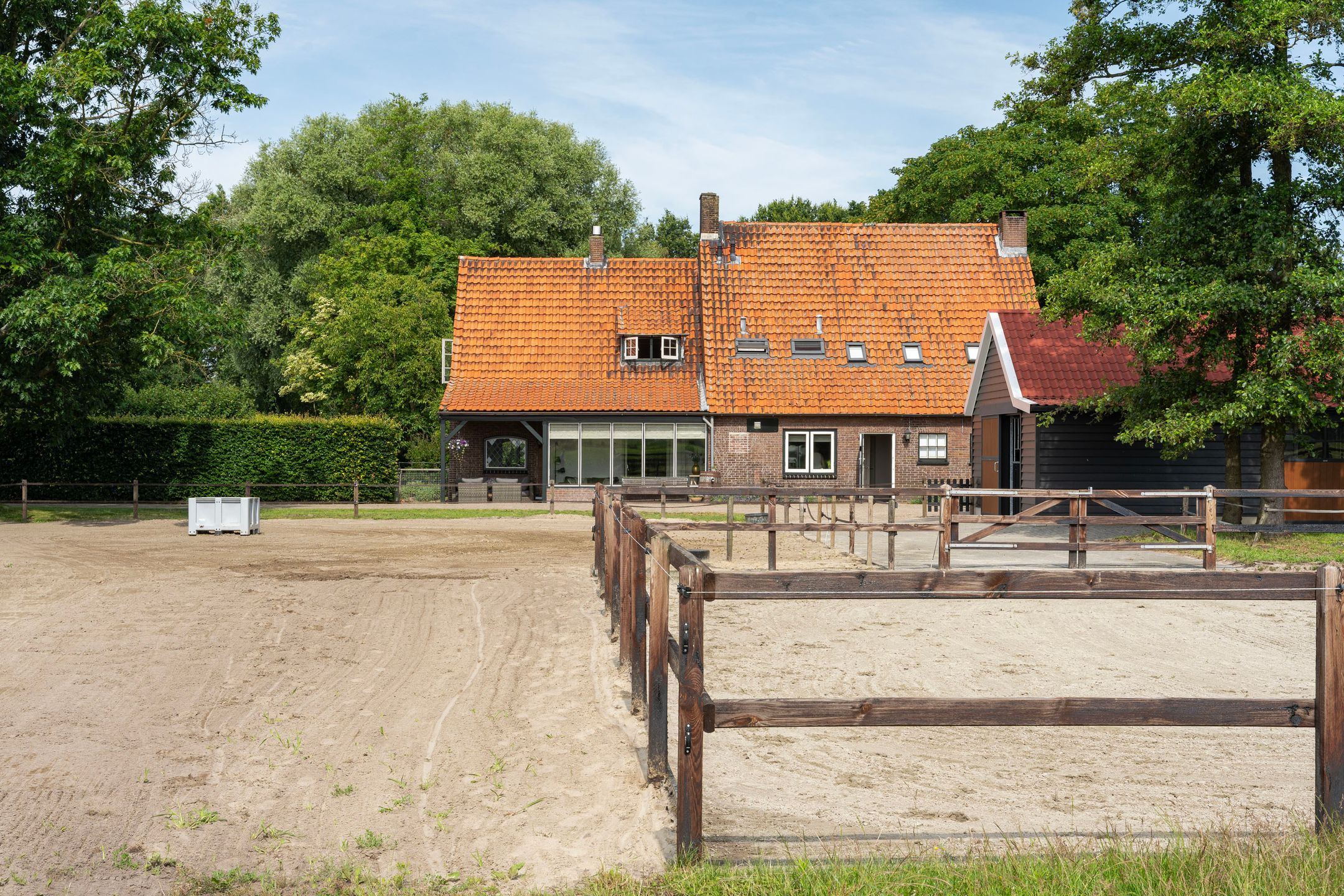 Photo 42 of Onderweg 1