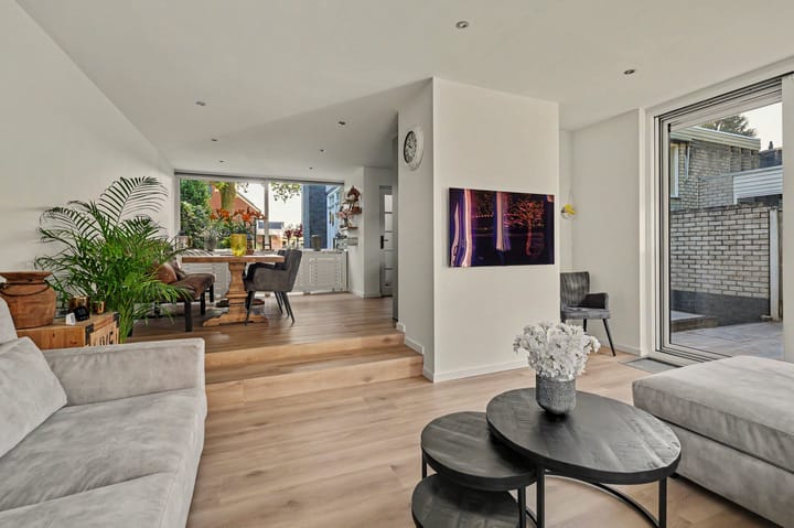 Tussenwoning te koop: Venusstraat 22, Dongen