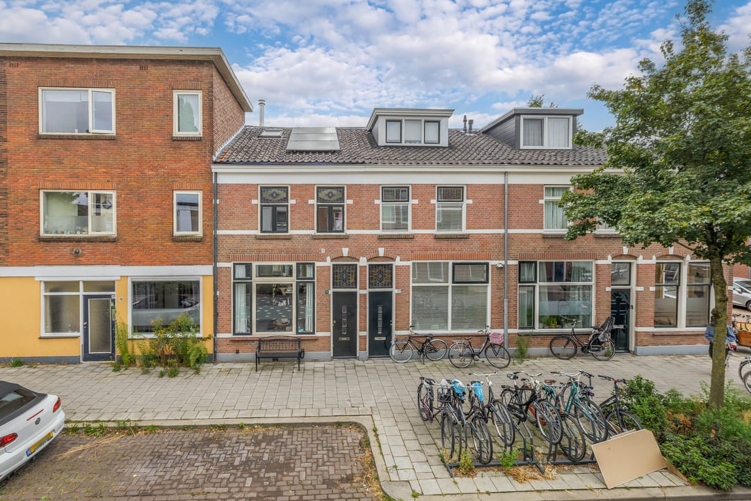 Photo 1 of Oudwijkerdwarsstraat 77