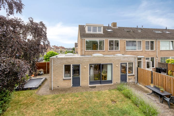Photo 2 of Vroonenburg 23