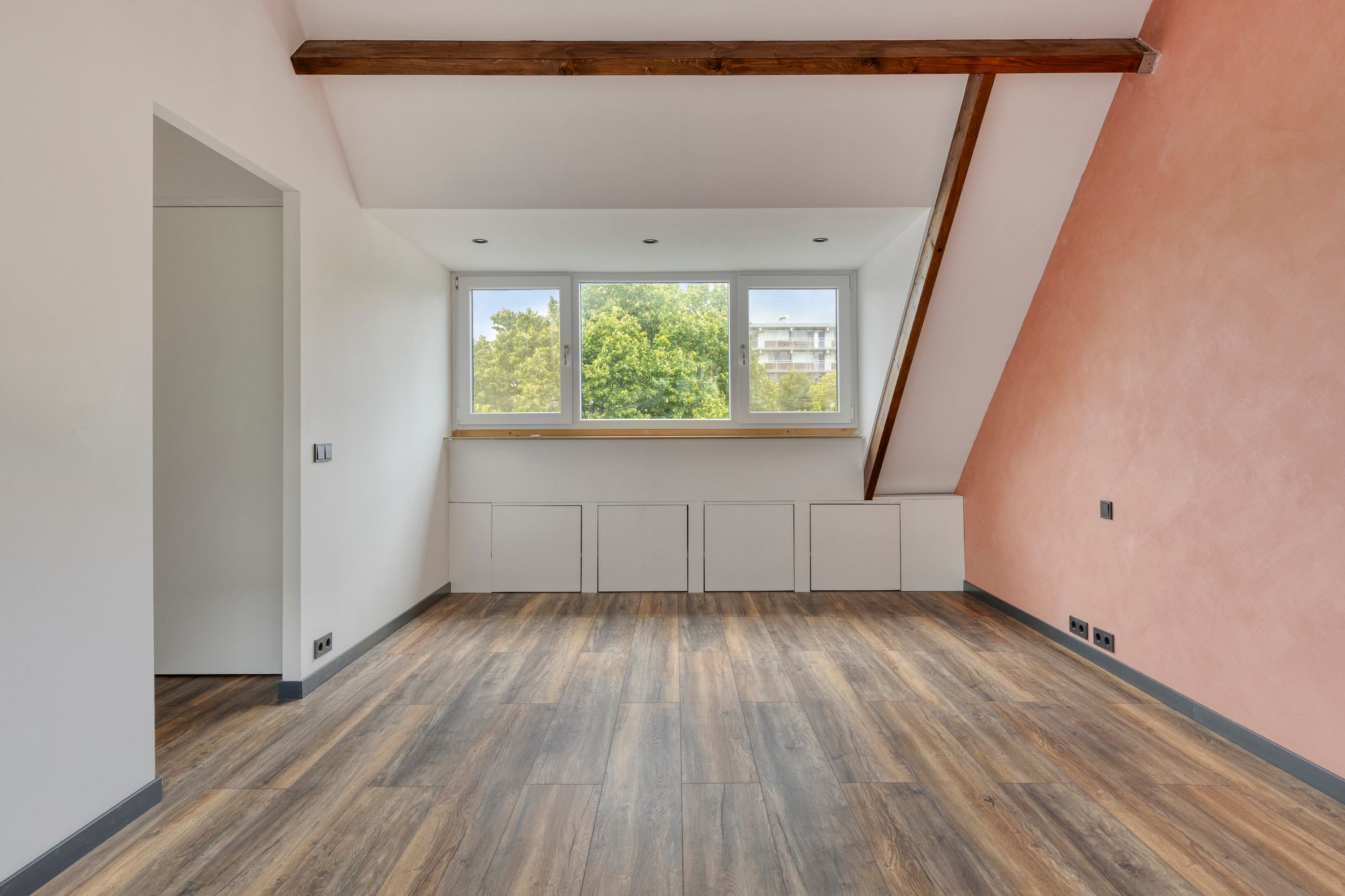 Photo 21 of Aletta Jacobsstraat 48