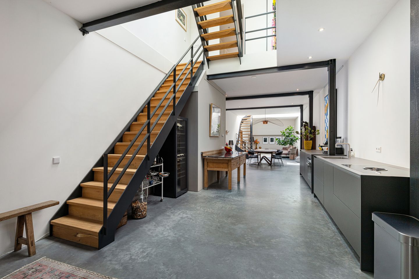 Photo 19 of Pieter de Hoochstraat 42-C