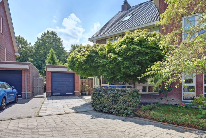 Hoekwoning te koop: Waterland 87, Ridderkerk