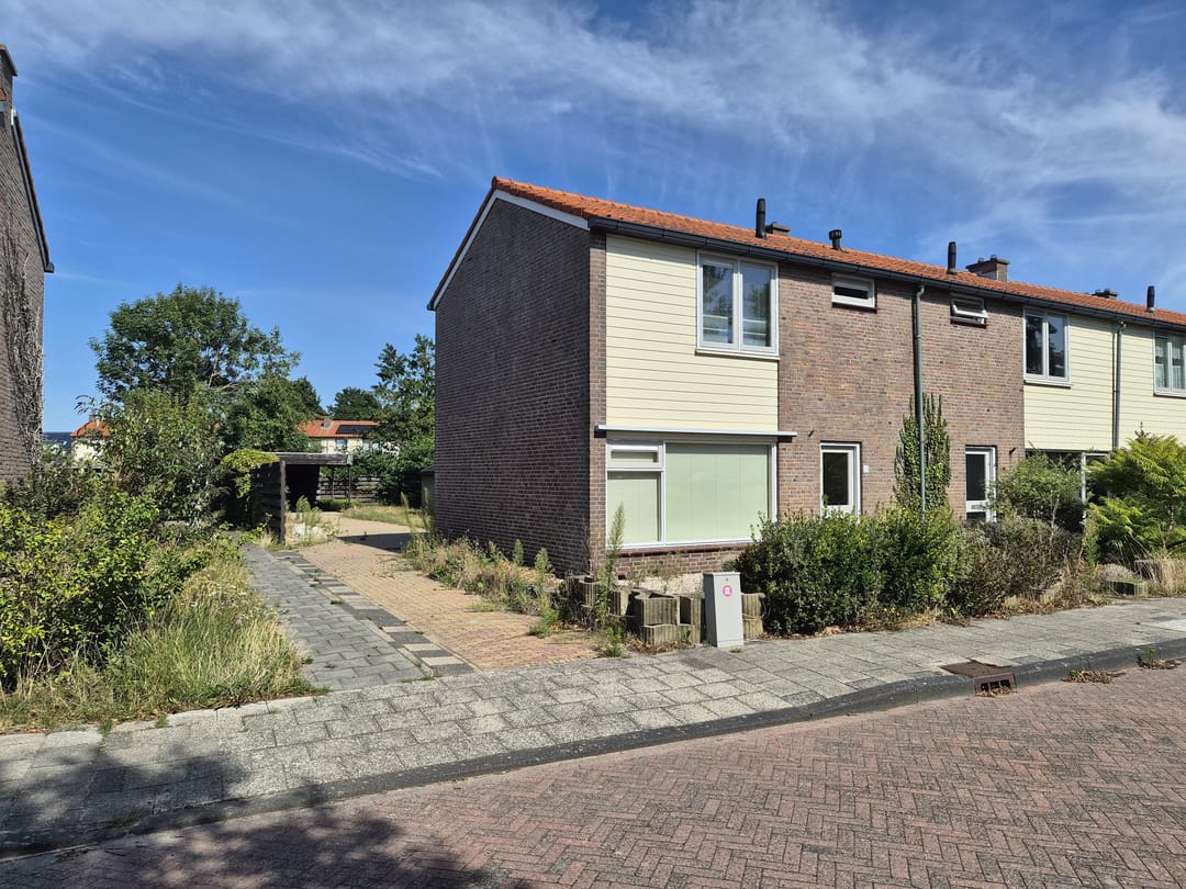 Photo 1 of C. de Leeuwstraat 7
