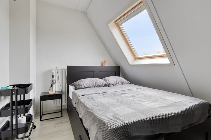 Tussenwoning te koop: Isisstraat 7, Almere