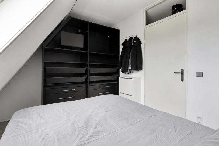 Tussenwoning te koop: Isisstraat 7, Almere