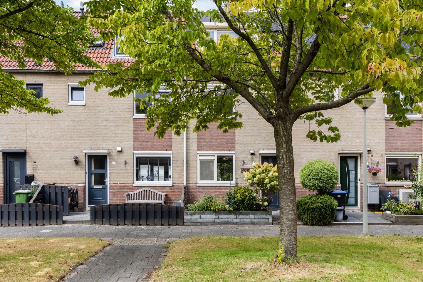 Photo 44 of Schoorldamstraat 18