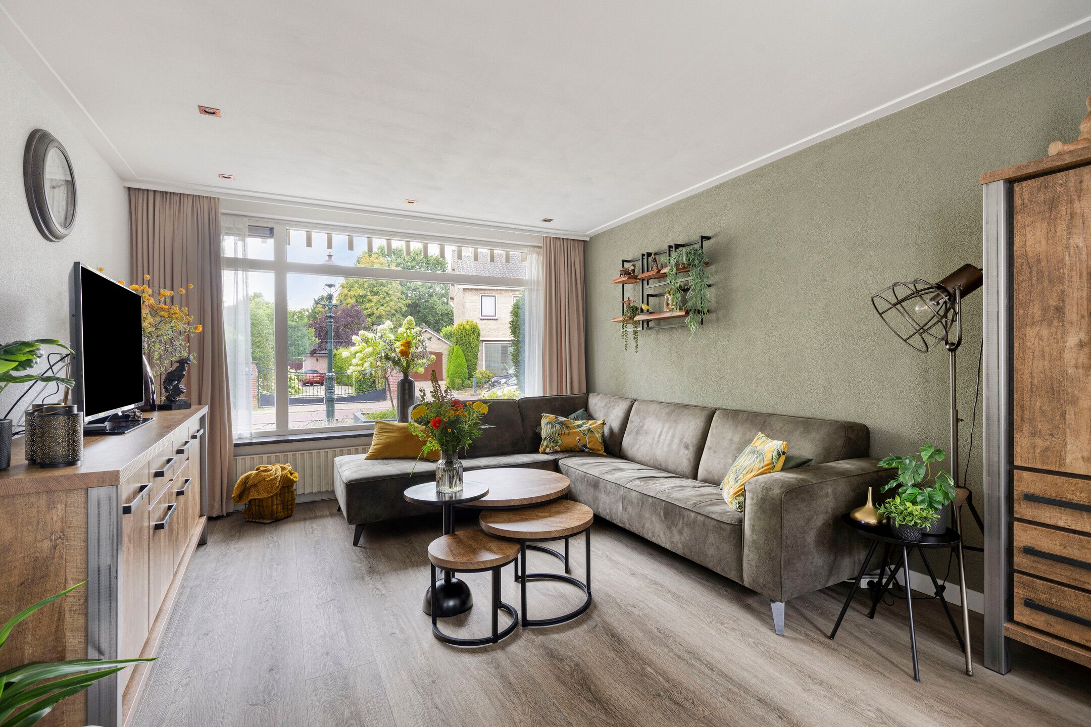 Photo 3 of Dorpstraat 10