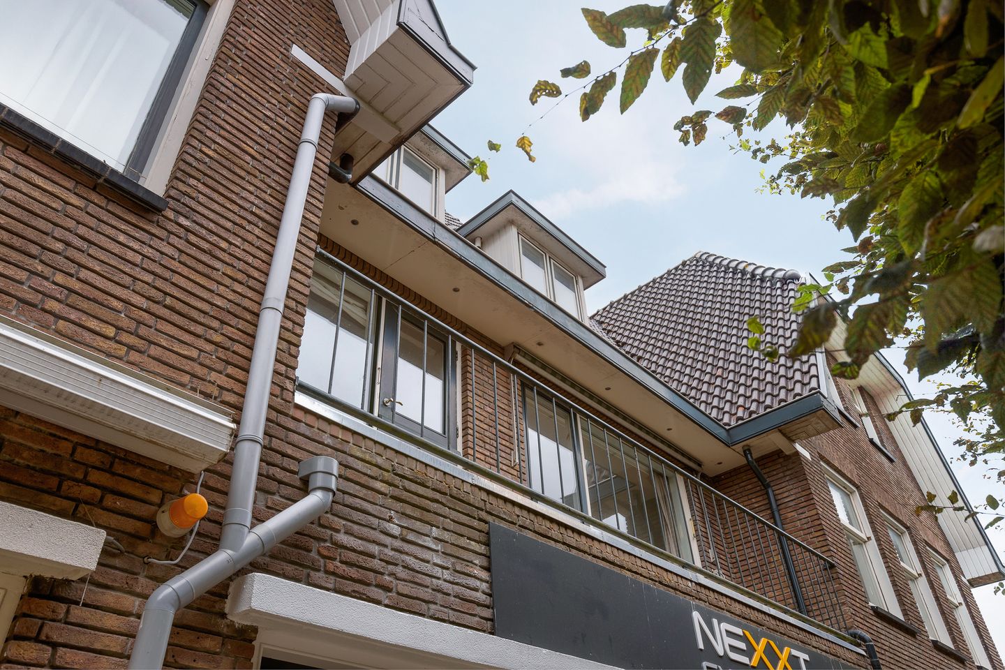 Bekijk foto 1 van Kerkstraat 4