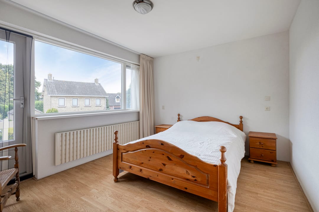 Photo 16 of Dorpstraat 10