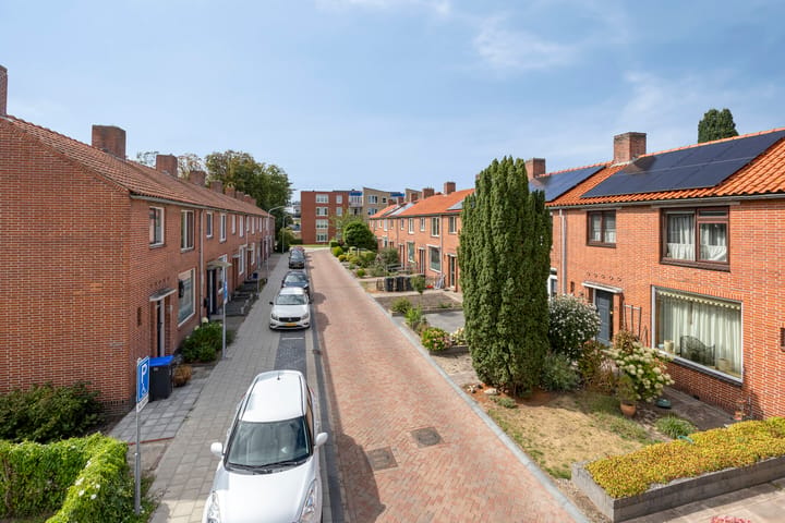 Foto 4 van Jacob van Ruysdaelstraat 9