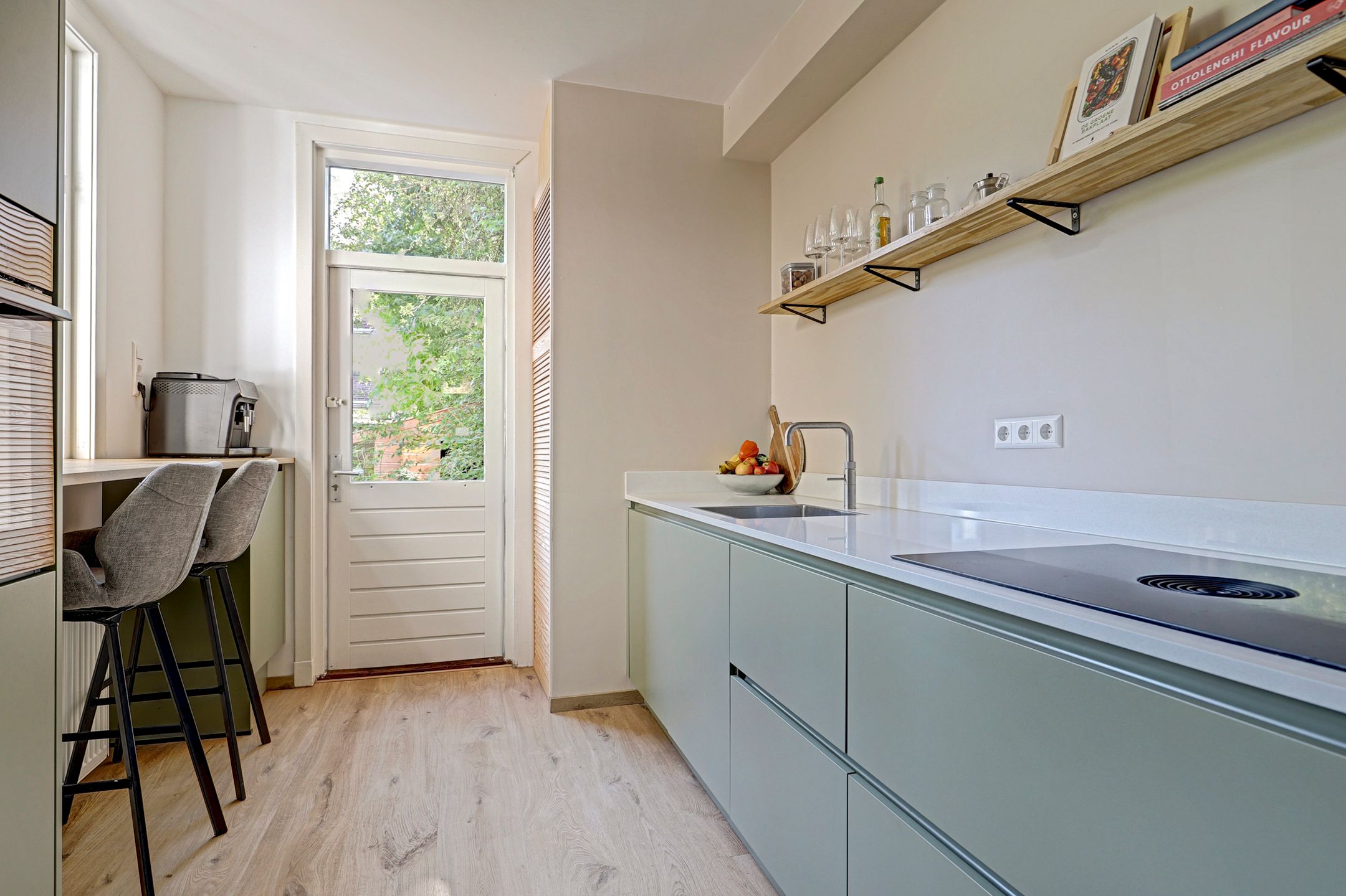 Photo 9 of P.C. Borstraat 17