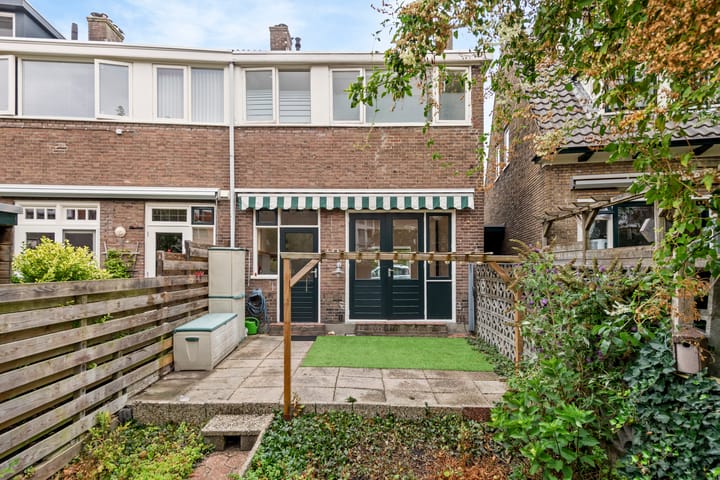 Hoekwoning te koop: Veluwestraat 71, Arnhem