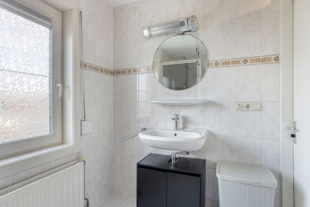 Photo 23 of Canisvlietstraat 31