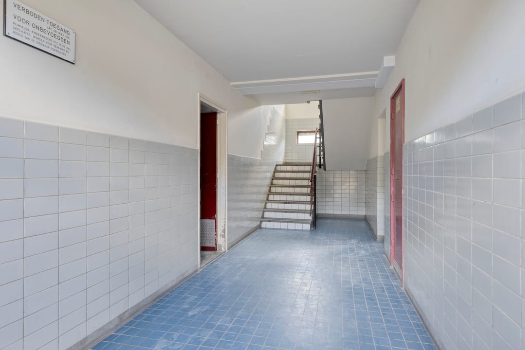 Photo 23 of Frans Halsstraat 35-A