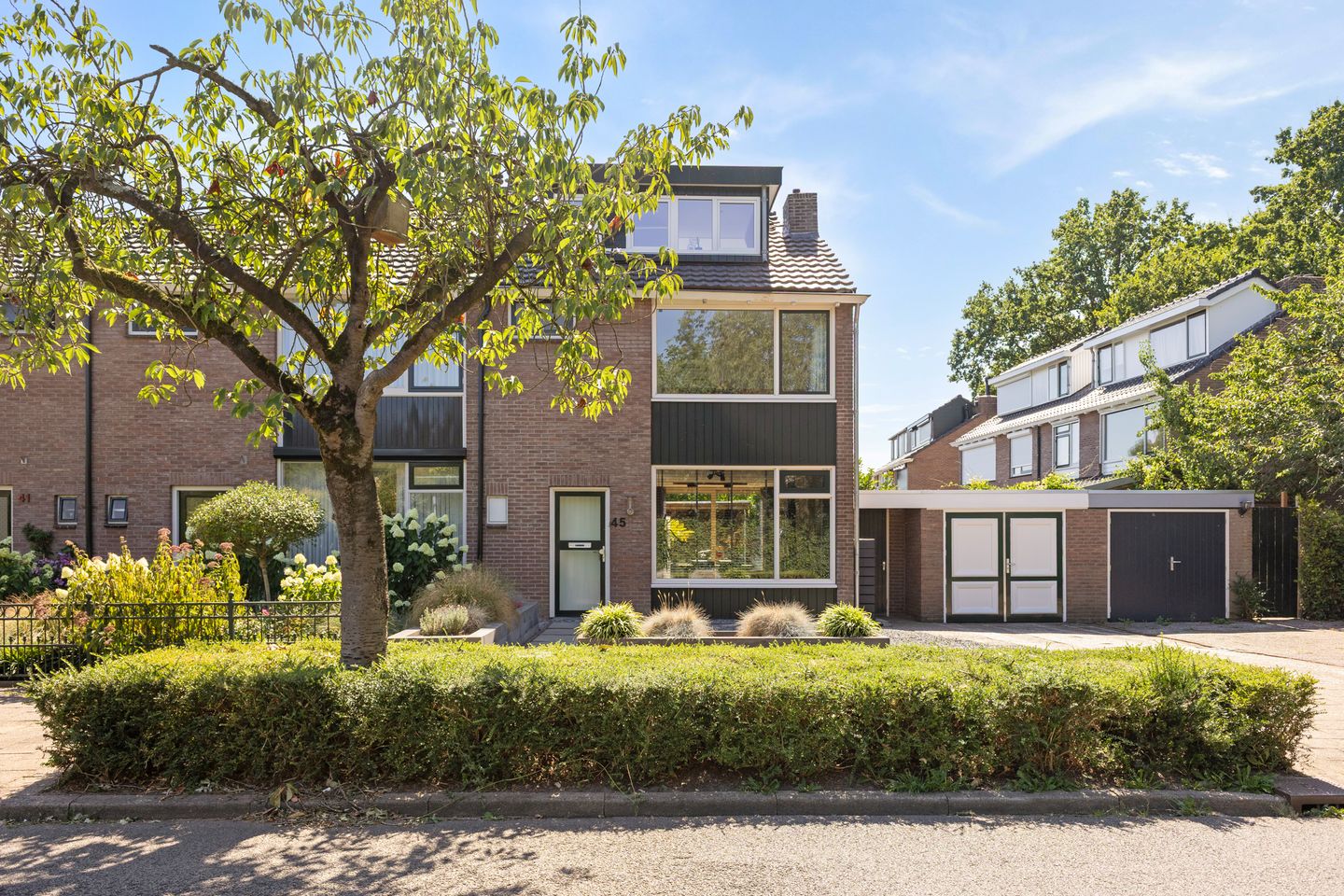 Photo 59 of Wilhelminastraat 45