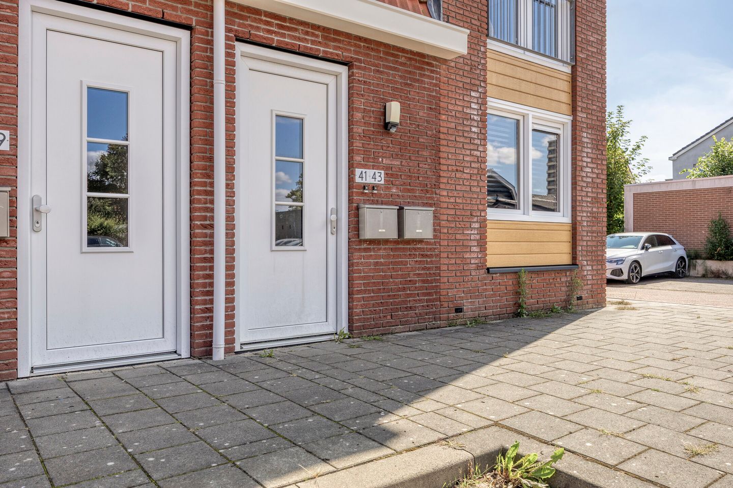 Photo 5 of Narcisstraat 43