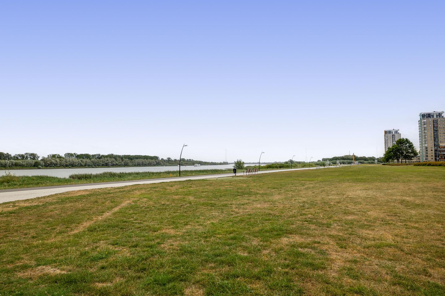 Foto 49 van Maasboulevard 44-P
