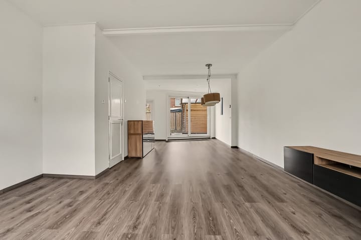 Hoekwoning te koop: Ferdinand Bollaan 14, Vlissingen