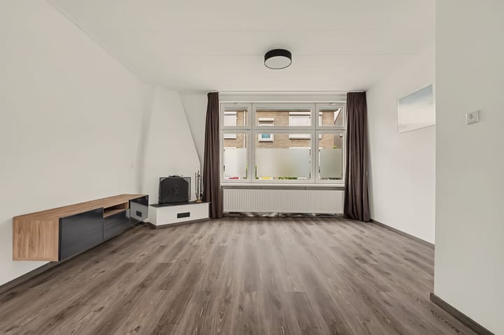 Hoekwoning te koop: Ferdinand Bollaan 14, Vlissingen