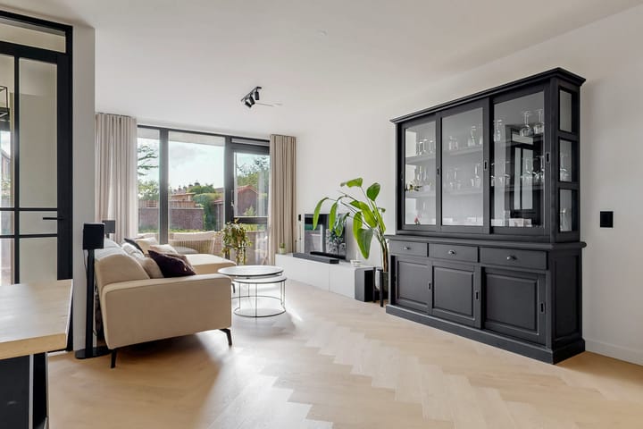 Appartement te koop: Tolstraat 80, Alphen Aan Den Rijn