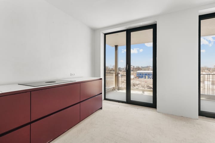 Appartement te koop: J.H. Hisgenpad 1084, Amsterdam