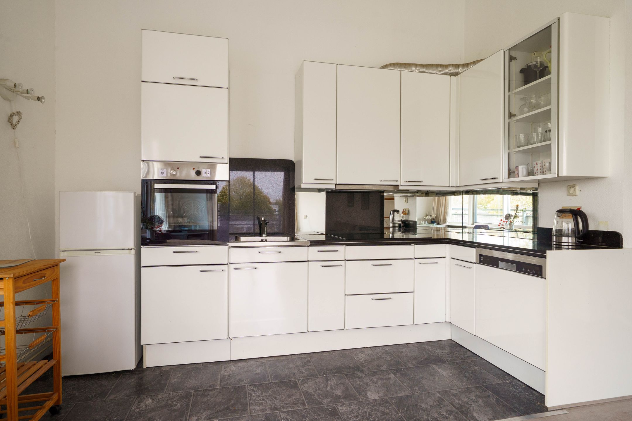 Photo 12 of Wessel Ilckenstraat 7