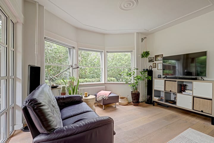 Vrijstaande woning te koop: Spoorstraat 52, Bodegraven