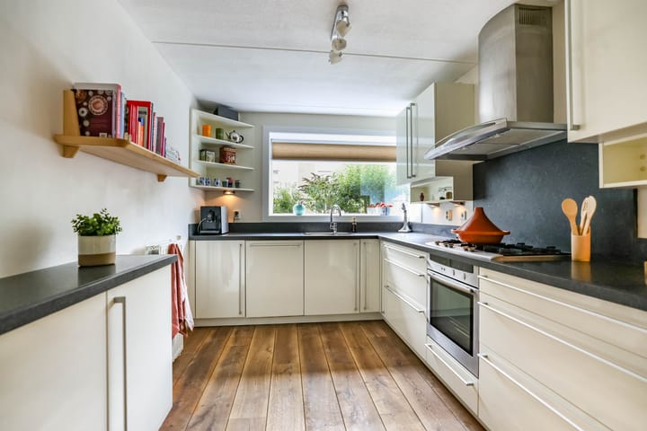 Foto 4 van Coranthijnestraat 14