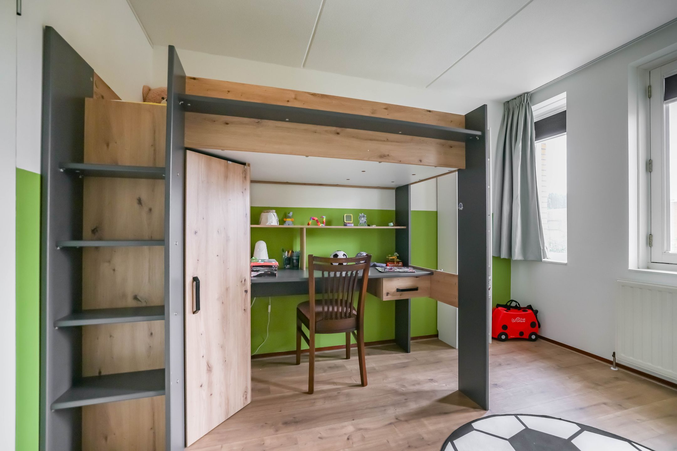 Foto 45 van Coranthijnestraat 14