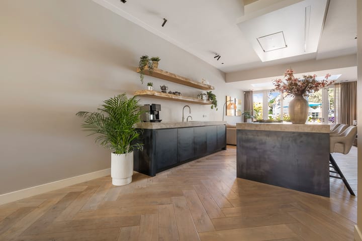 Tussenwoning te koop: Buitenveer 56, Weesp