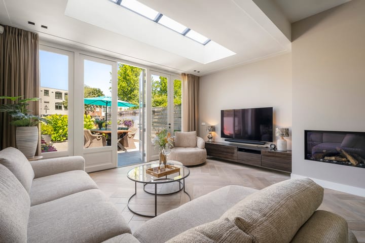 Tussenwoning te koop: Buitenveer 56, Weesp