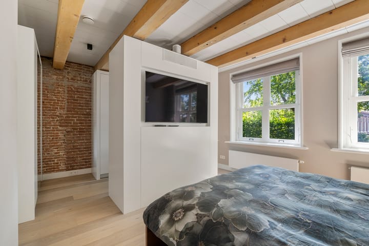 Tussenwoning te koop: Buitenveer 56, Weesp
