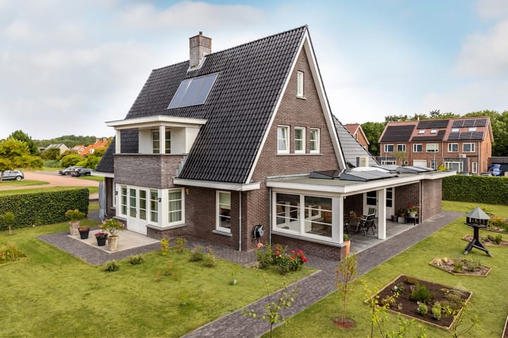 Photo 4 of De Meutelaer 1