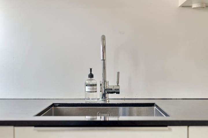 Hoekwoning te koop: Mérenguestraat 18, Purmerend