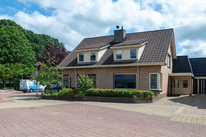 Foto 4 van Doornenburg 6