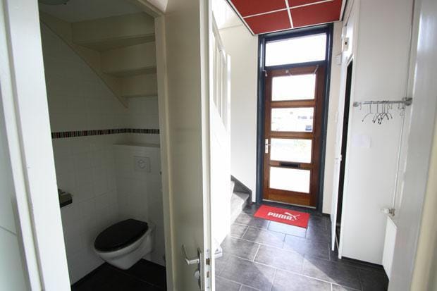 View photo 4 of Christiaan Huygensstraat 50