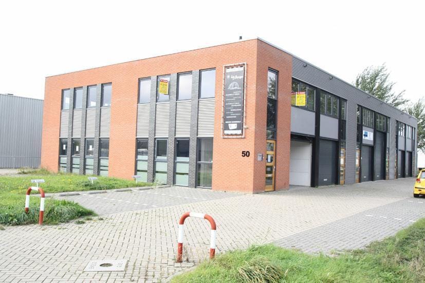 View photo 1 of Christiaan Huygensstraat 50
