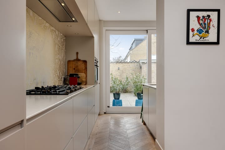 Tussenwoning te koop: Maria van Bourgondiësingel 20, 'S-Hertogenbosch