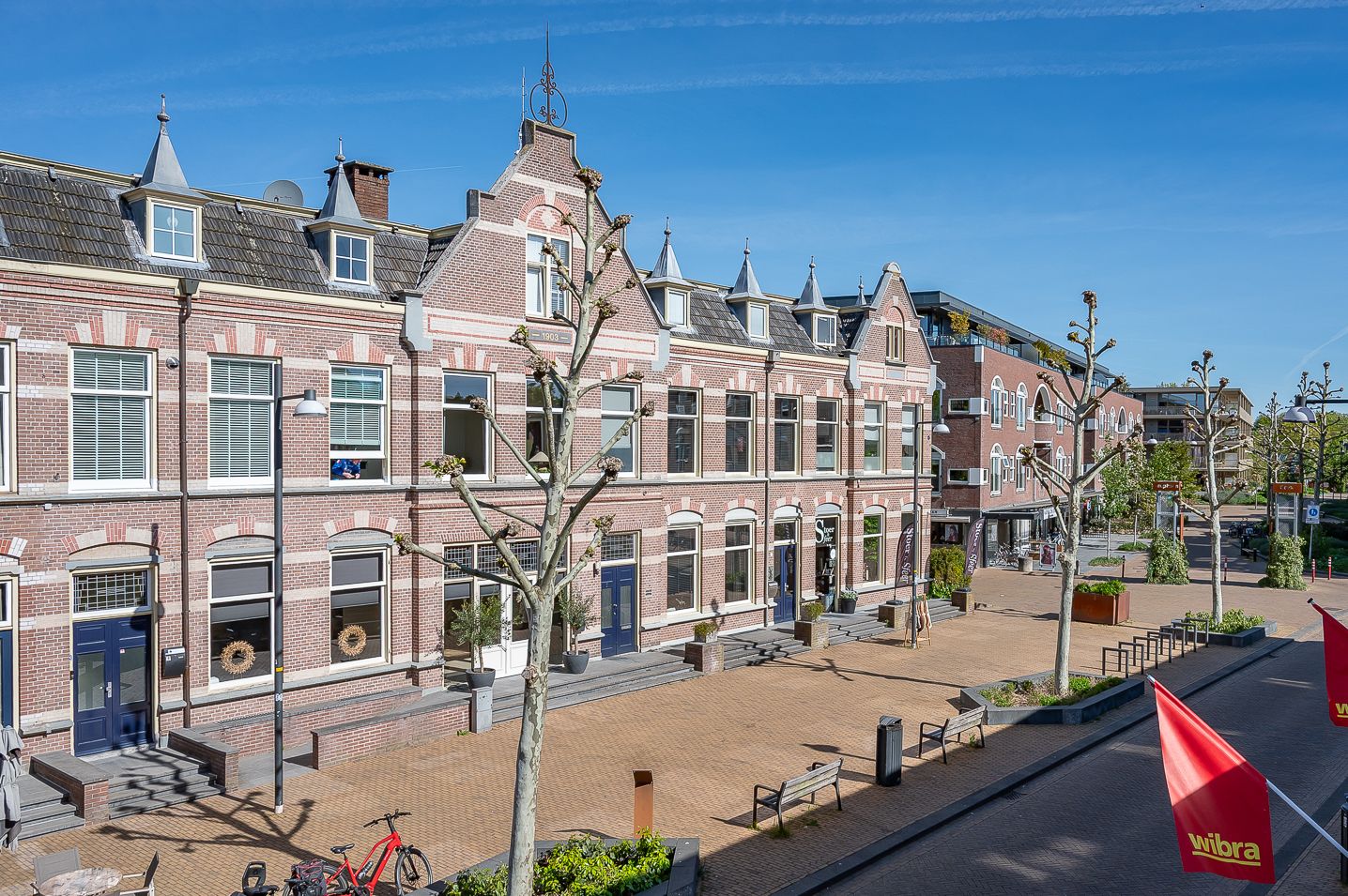 Photo 30 of Plantsoenstraat 21