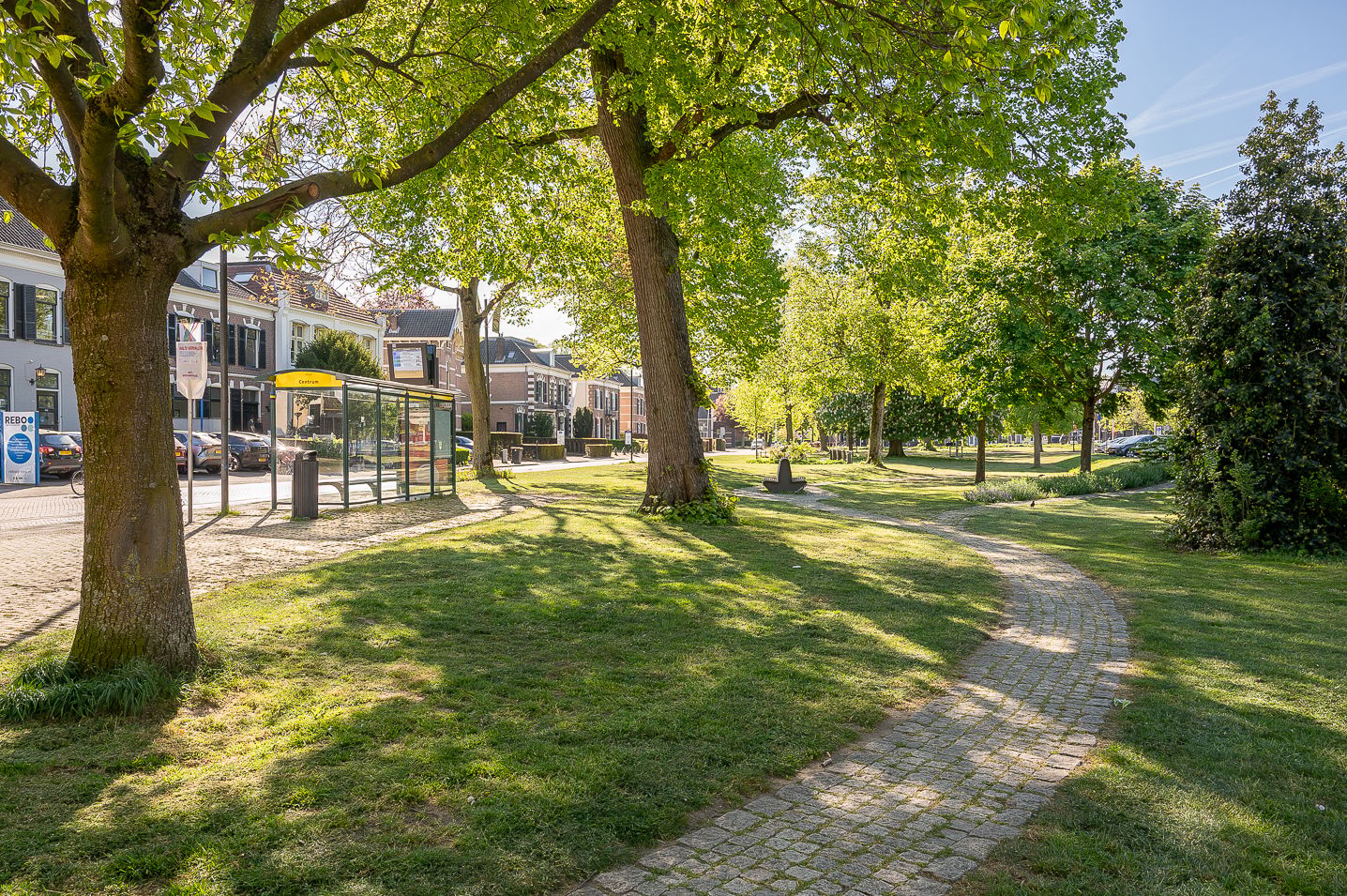 Photo 39 of Plantsoenstraat 21