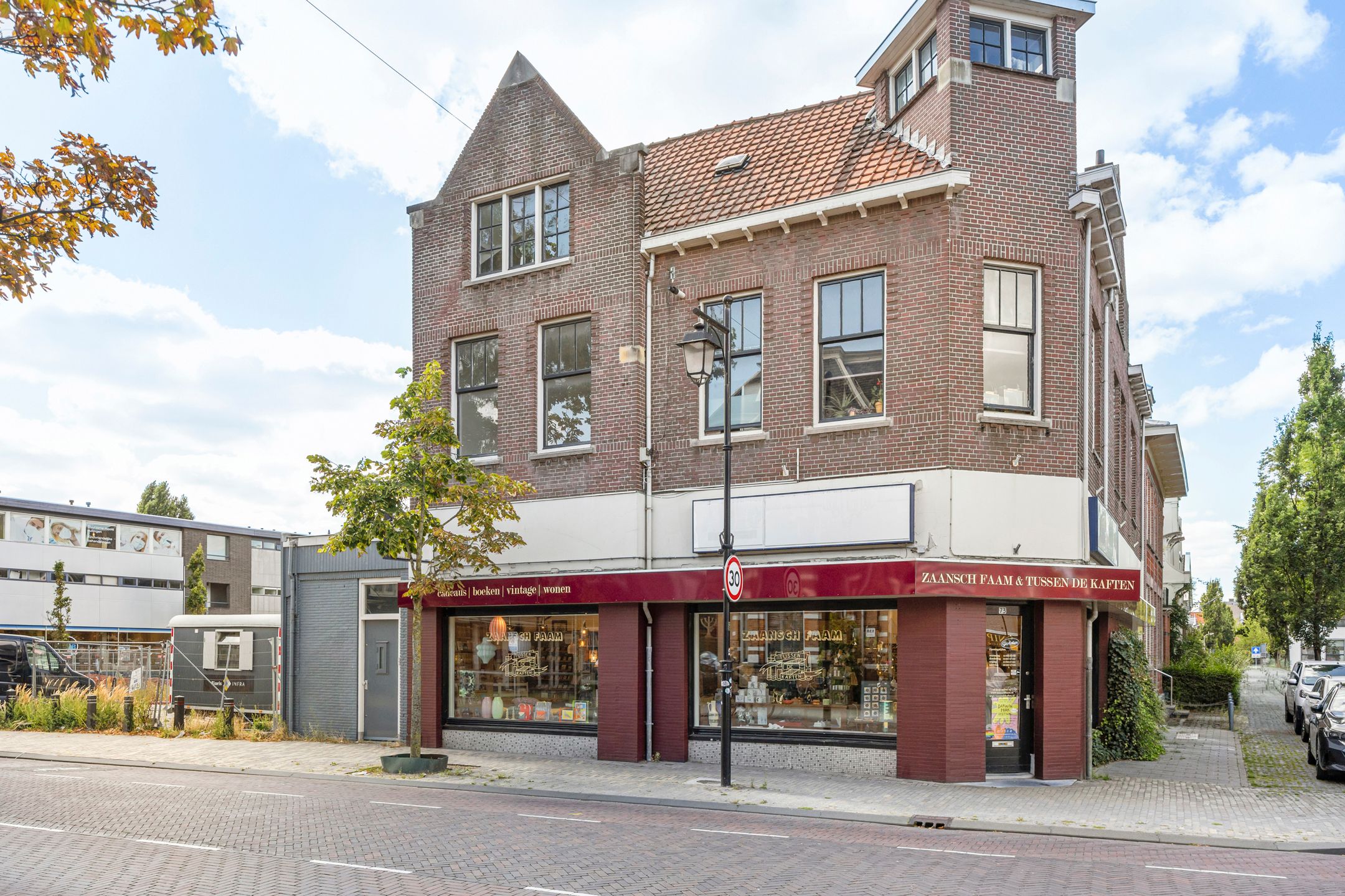 Photo 18 of Westzijde 73-D