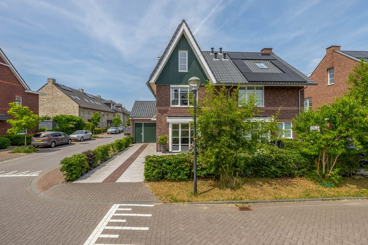 Photo 2 of Tuinbouwweg 27