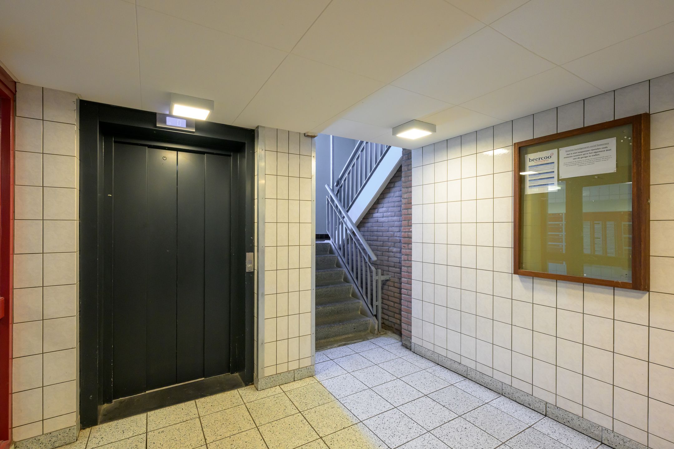 Photo 9 of Hannie Schaftrode 68