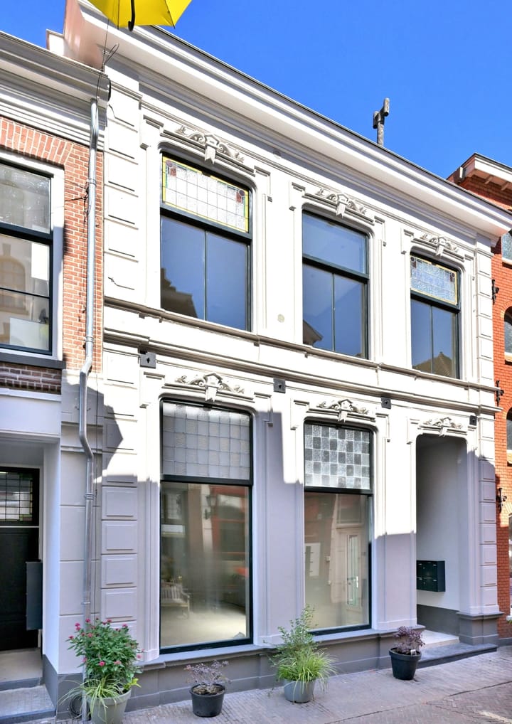 Photo 2 of Grote Overstraat 43-B