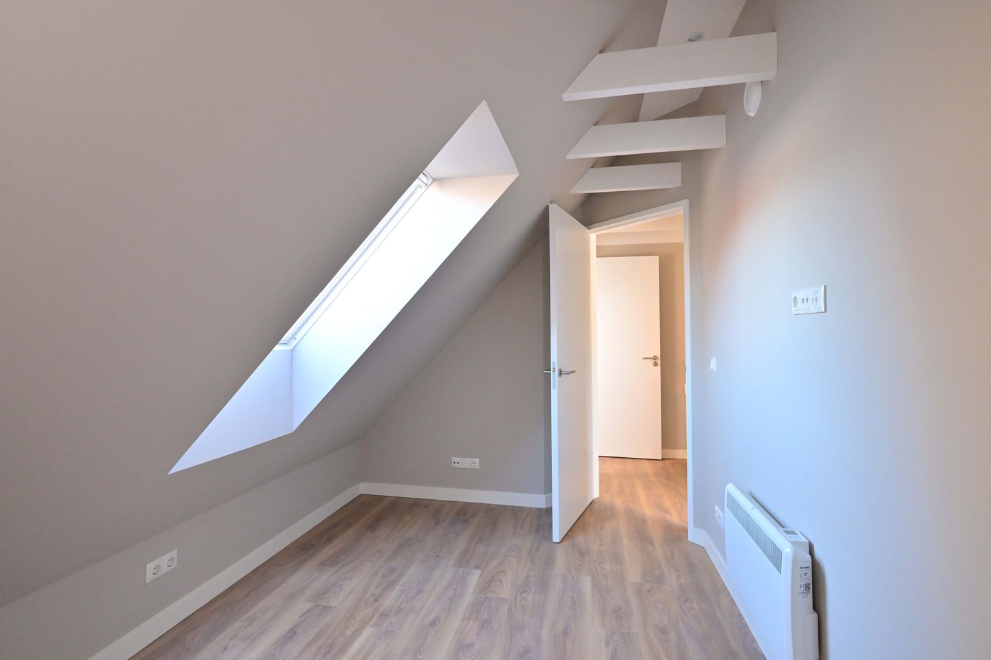 Photo 10 of Grote Overstraat 43-B